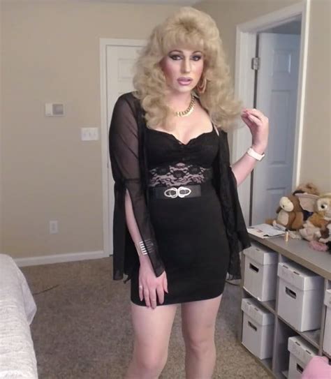 Popular videos @ Tranny Clips